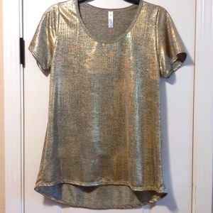 LulaRoe Sparkly Gold Black Classic Tee NWOT
